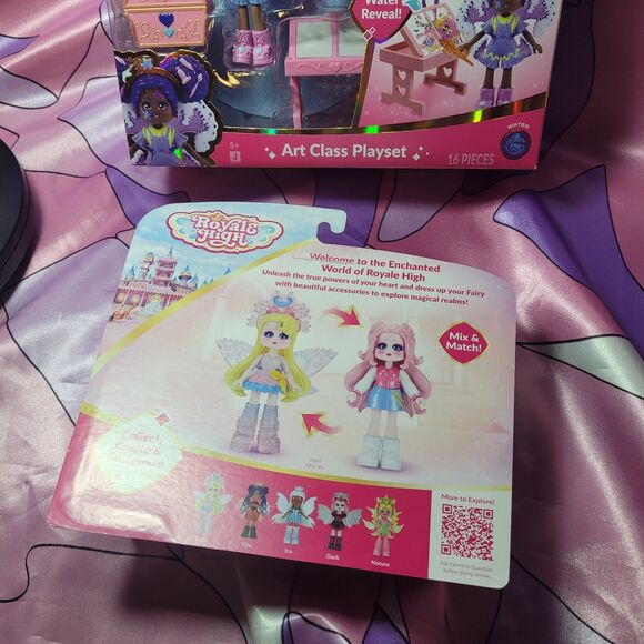 Royale High Doll Lot Light Fairy Art Class Roblox Game Code Gift Toy Dolls Set - Picture 4 of 7
